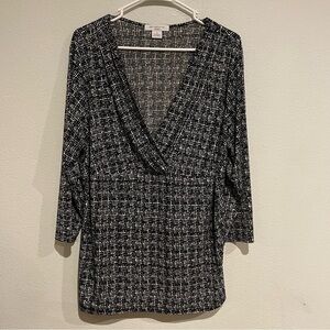 Liz Claiborne Black & White Graphic Design Blouse size 1X